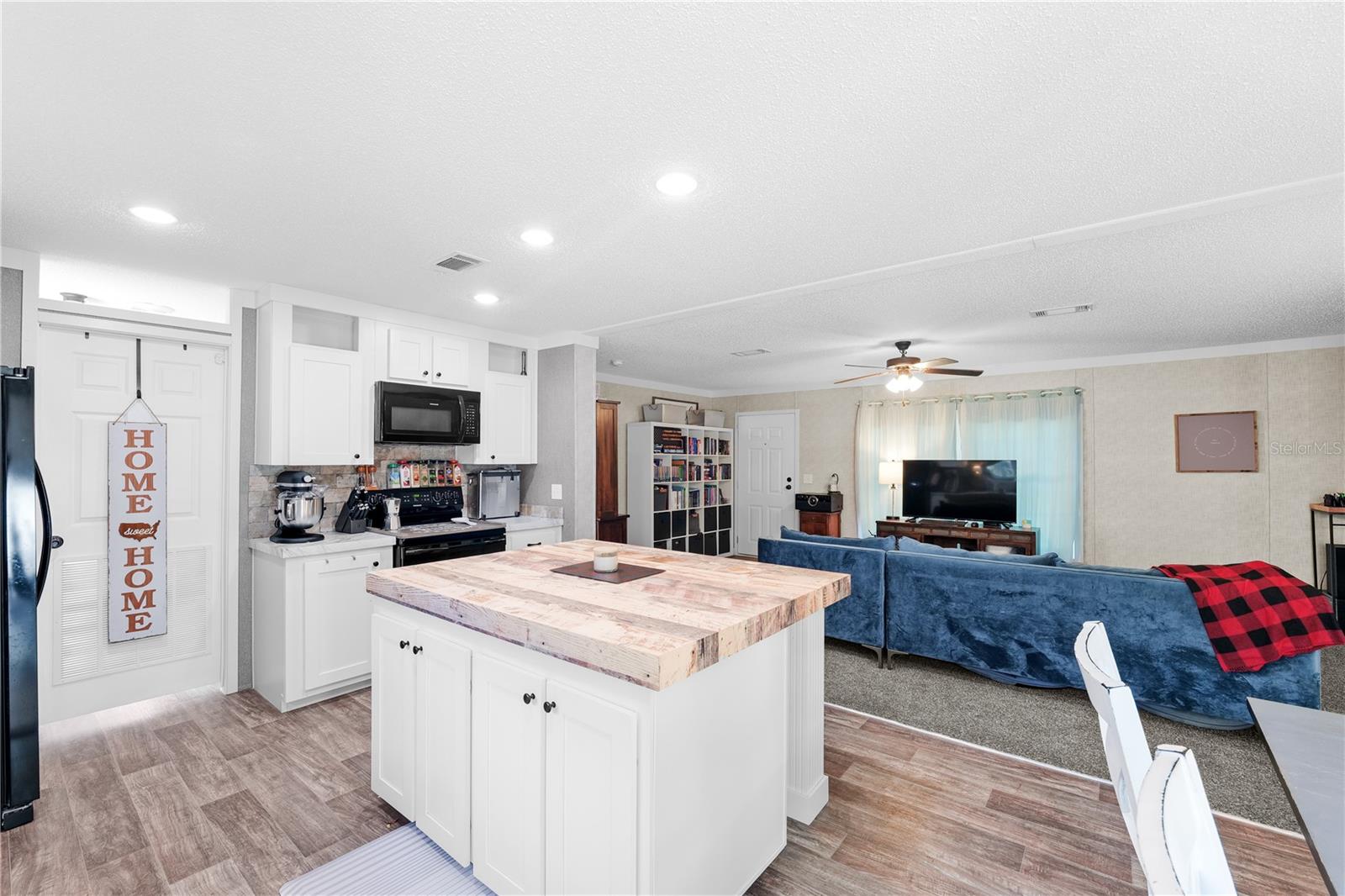 WOODHAVEN FARMS UNREC - Residential