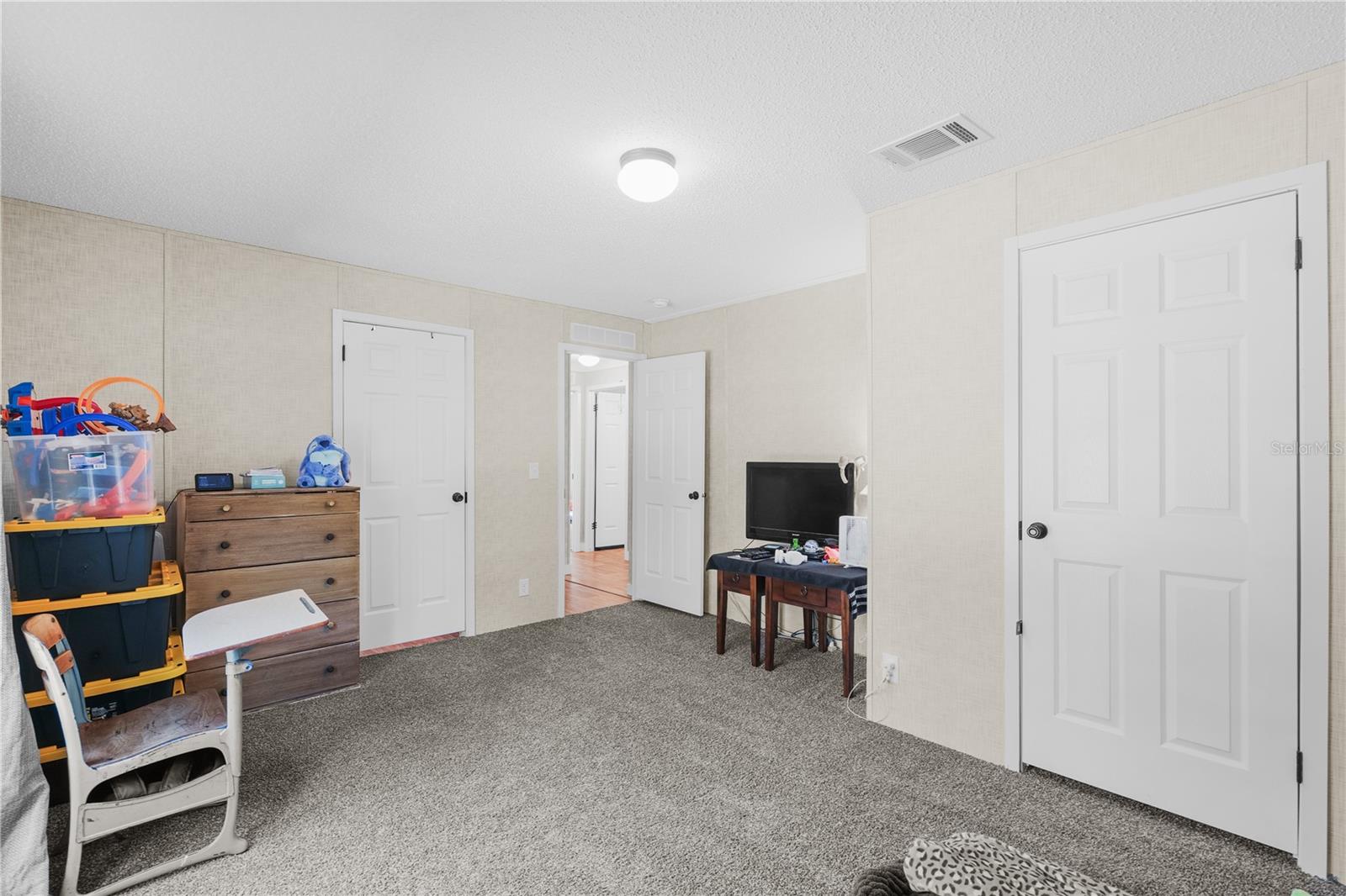 WOODHAVEN FARMS UNREC - Residential