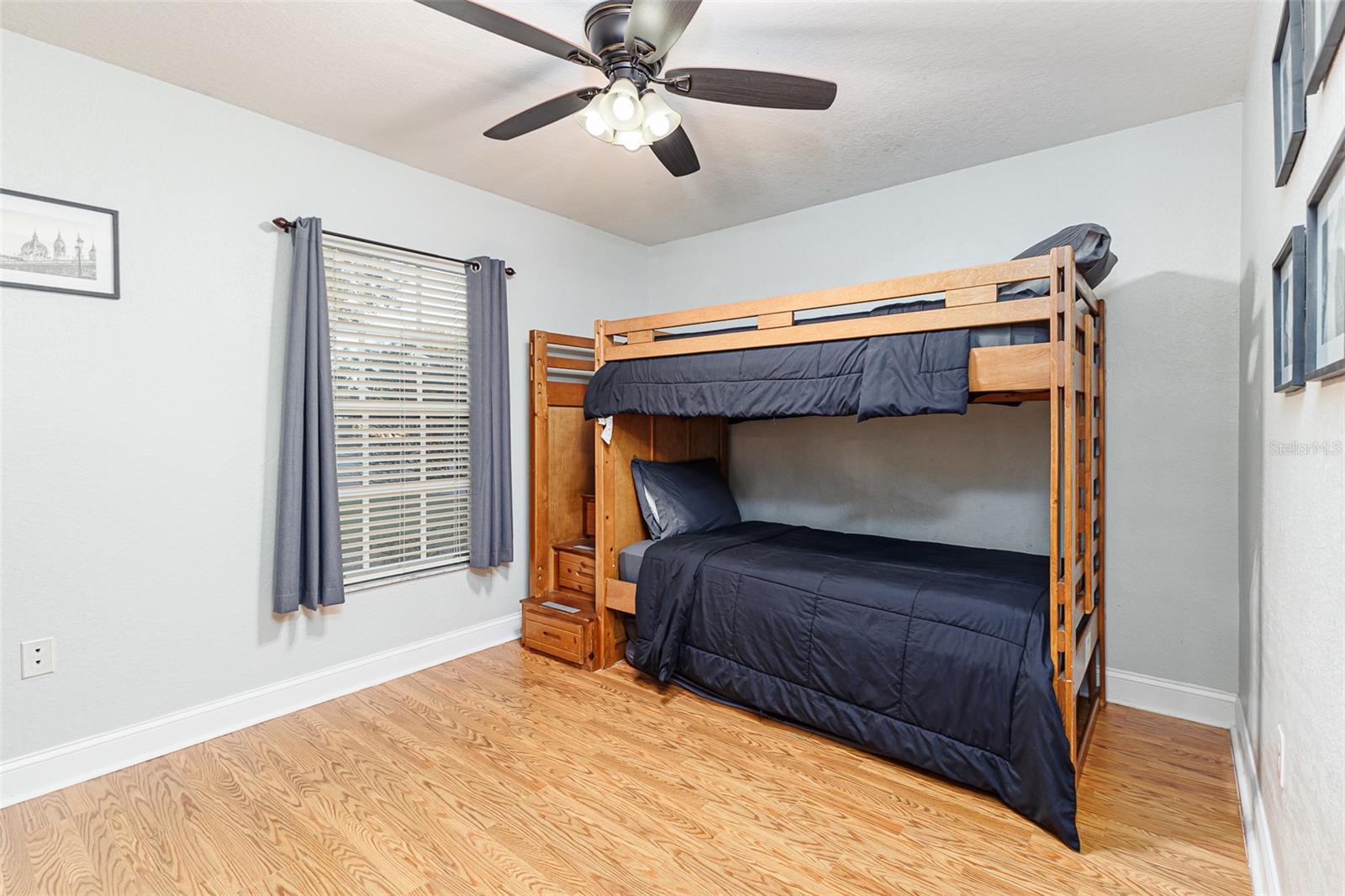 RIDGE VIEW ESTATES - Residential