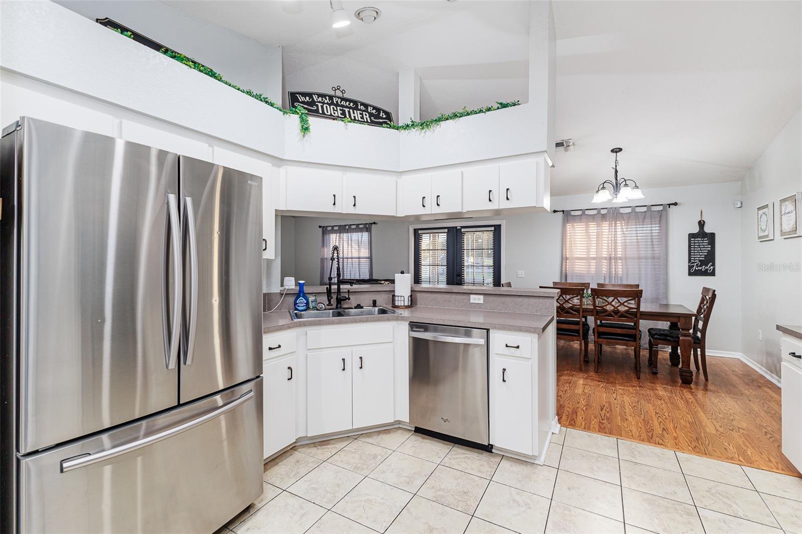 RIDGE VIEW ESTATES - Residential