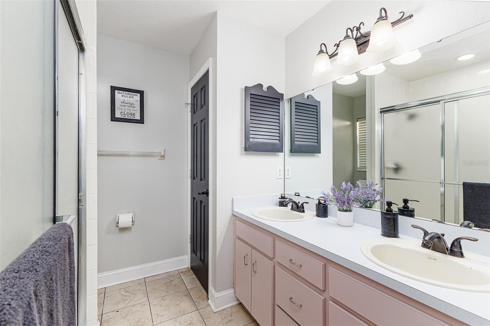 RIDGE VIEW ESTATES - Residential