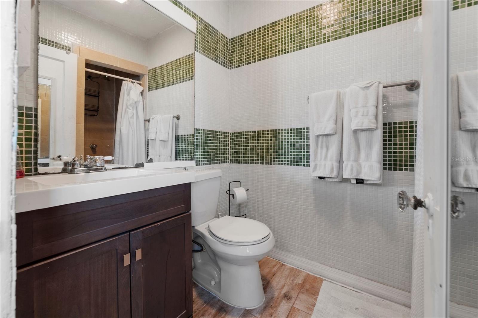 WHITFIELD ESTATES CTD - Residential