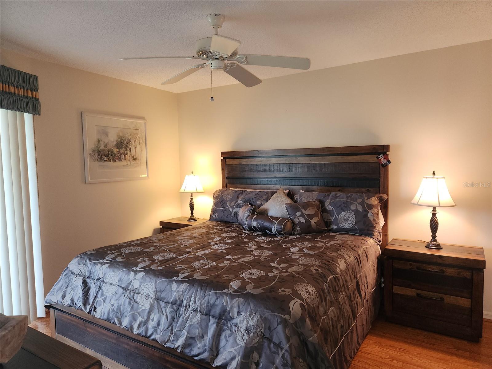 TERRACES 2 OF TARA - Residential Lease