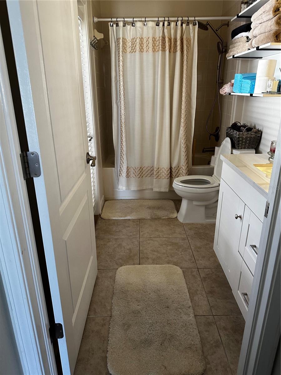 LAKESIDE PH 1A 2A & 05 - Residential