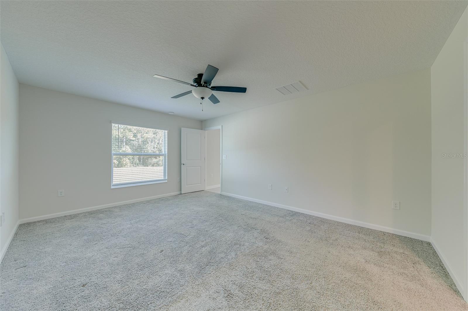 GREATER LAKES PH 4 - Residential Lease