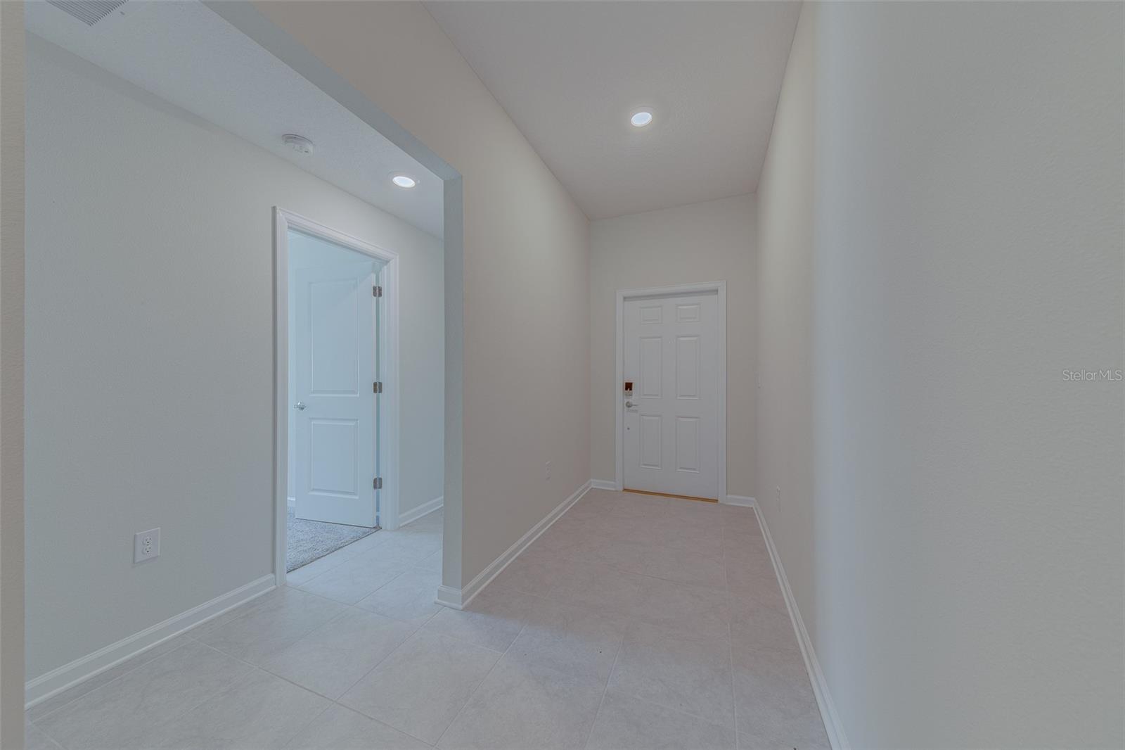 GREATER LAKES PH 4 - Residential Lease