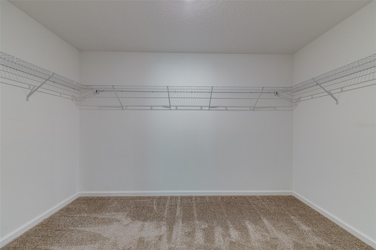 GREATER LAKES PH 4 - Residential Lease