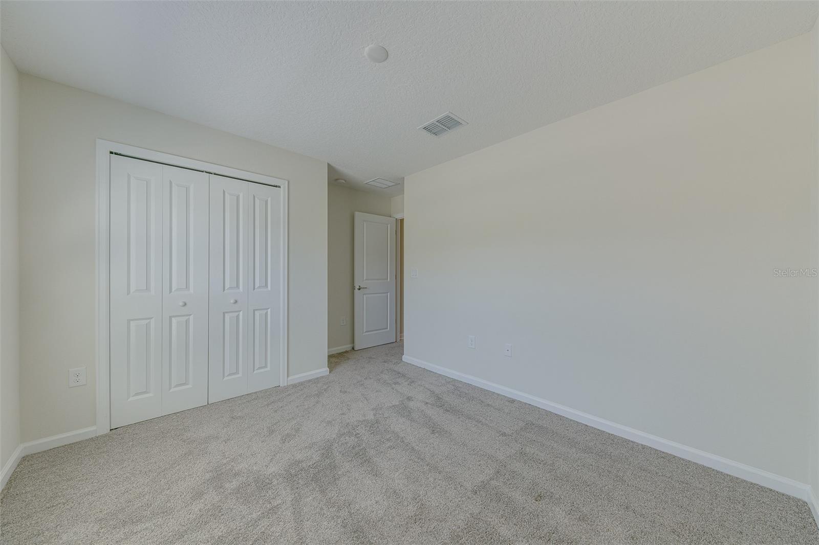 GREATER LAKES PH 4 - Residential Lease