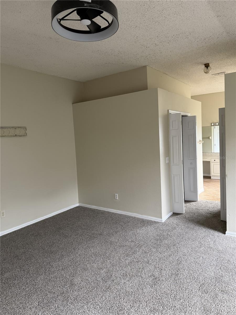SILVER RIDGE PH 04 - Residential
