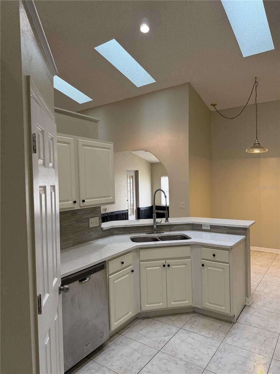 SILVER RIDGE PH 04 - Residential