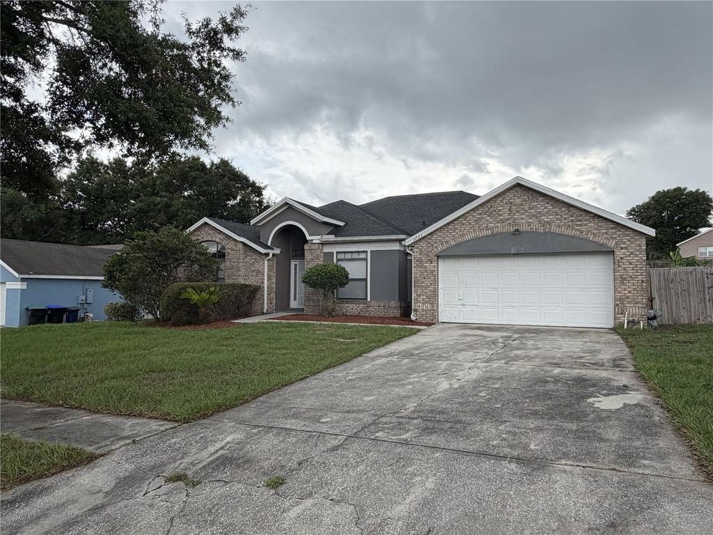 Photo of 3733 Weetamoo Circle, Orlando, FL 32818 (MLS # O6412316)