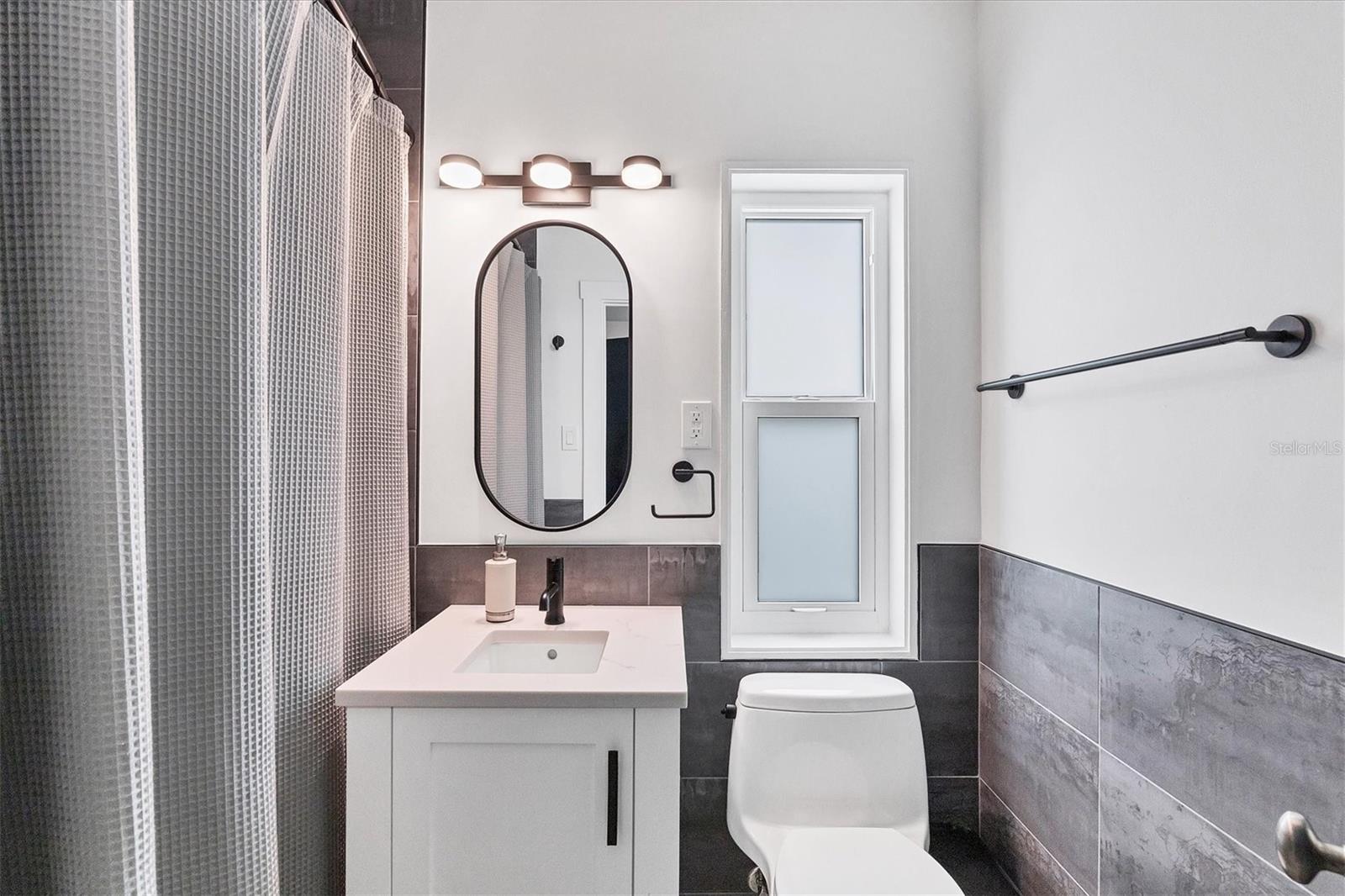 LIDO C - Residential Lease