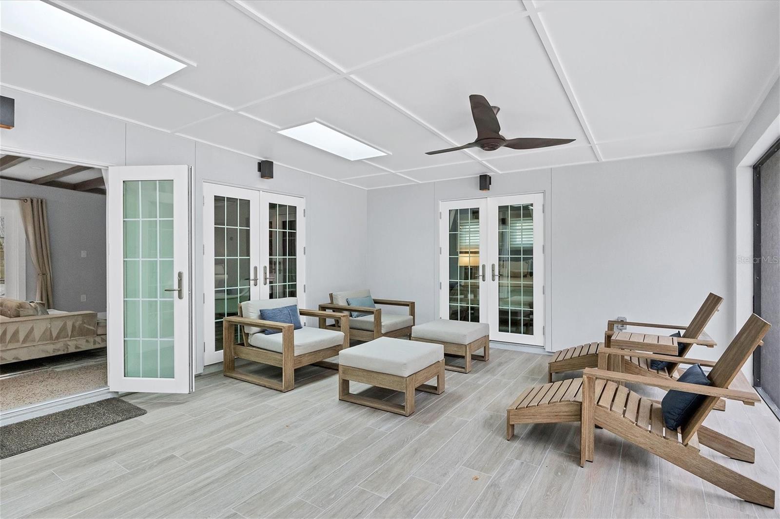 LIDO C - Residential Lease