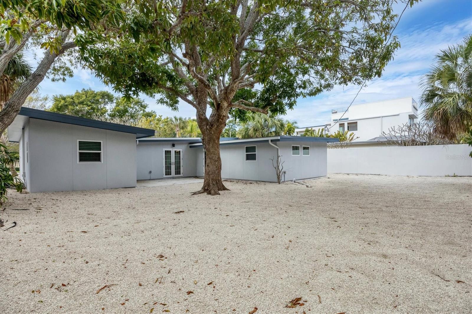 LIDO C - Residential Lease