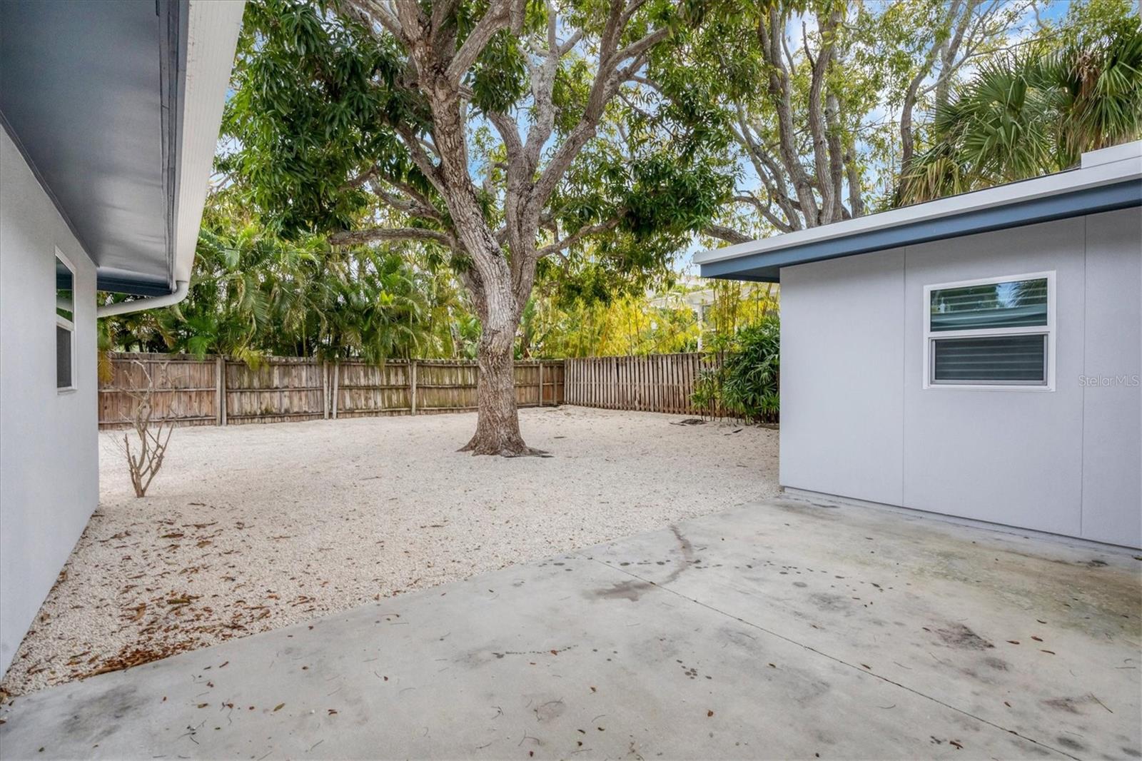 LIDO C - Residential Lease