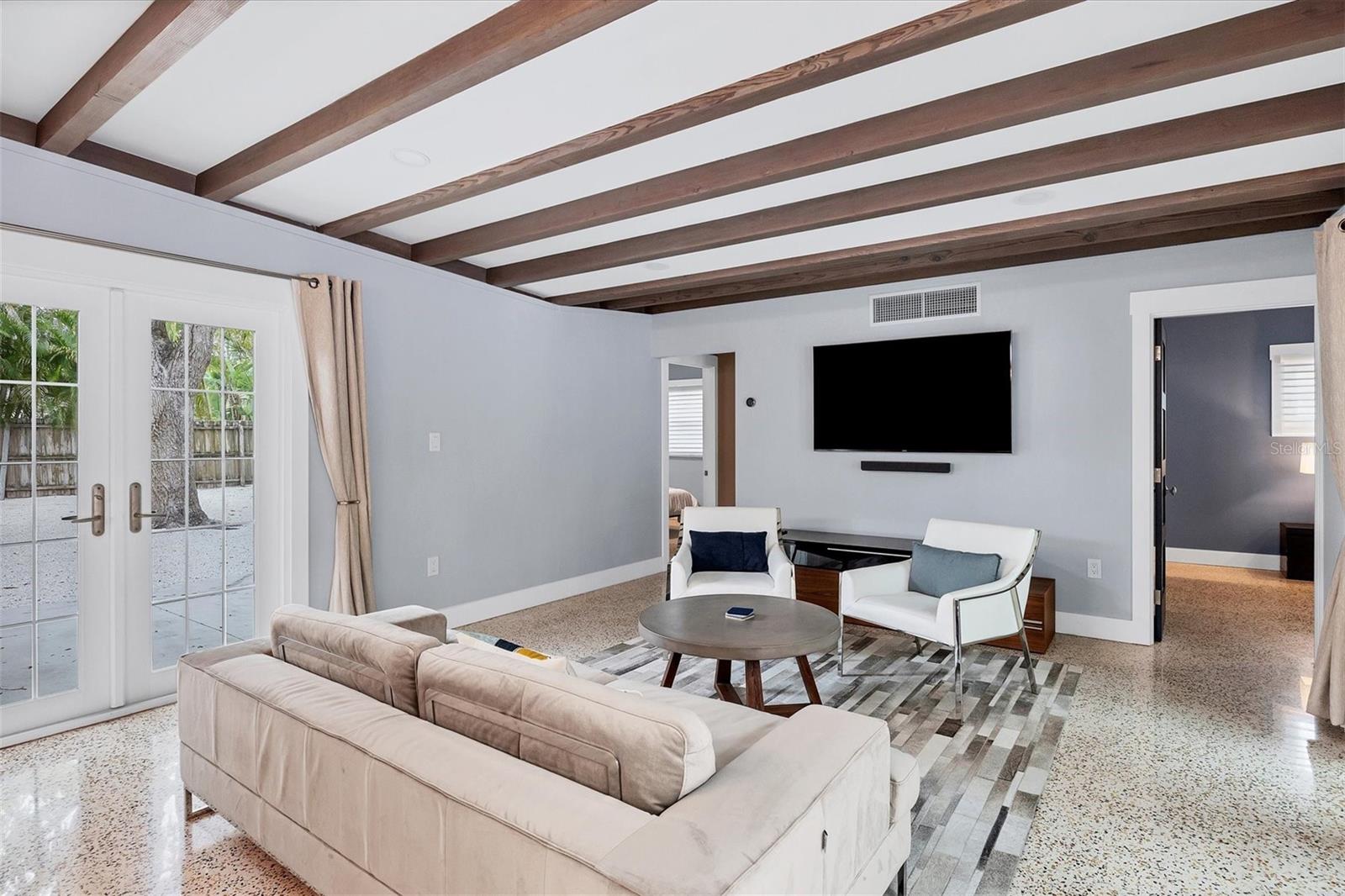 LIDO C - Residential Lease