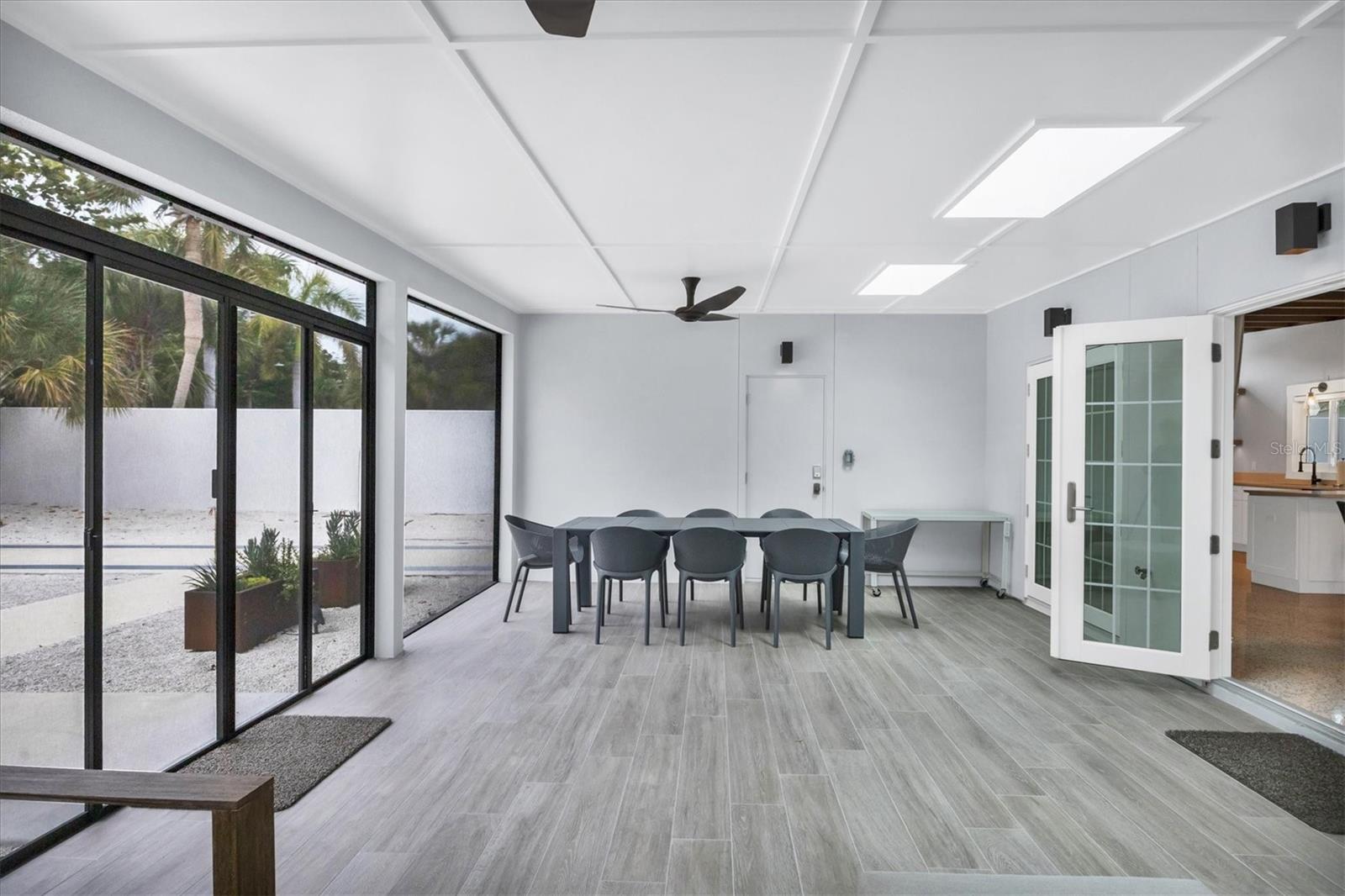 LIDO C - Residential Lease
