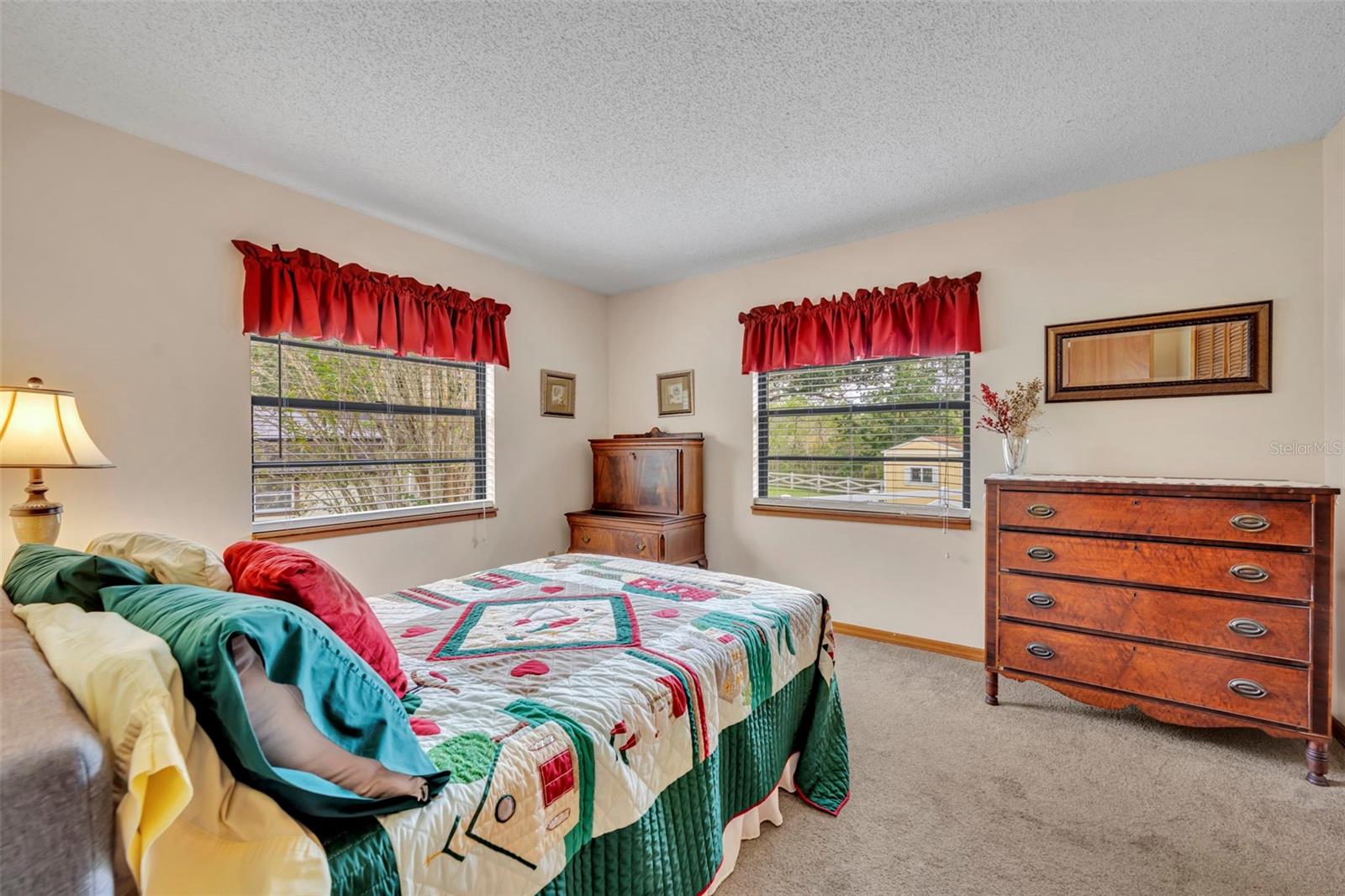SANLANDO SPRINGS LAKE OAKS SECTION - Residential