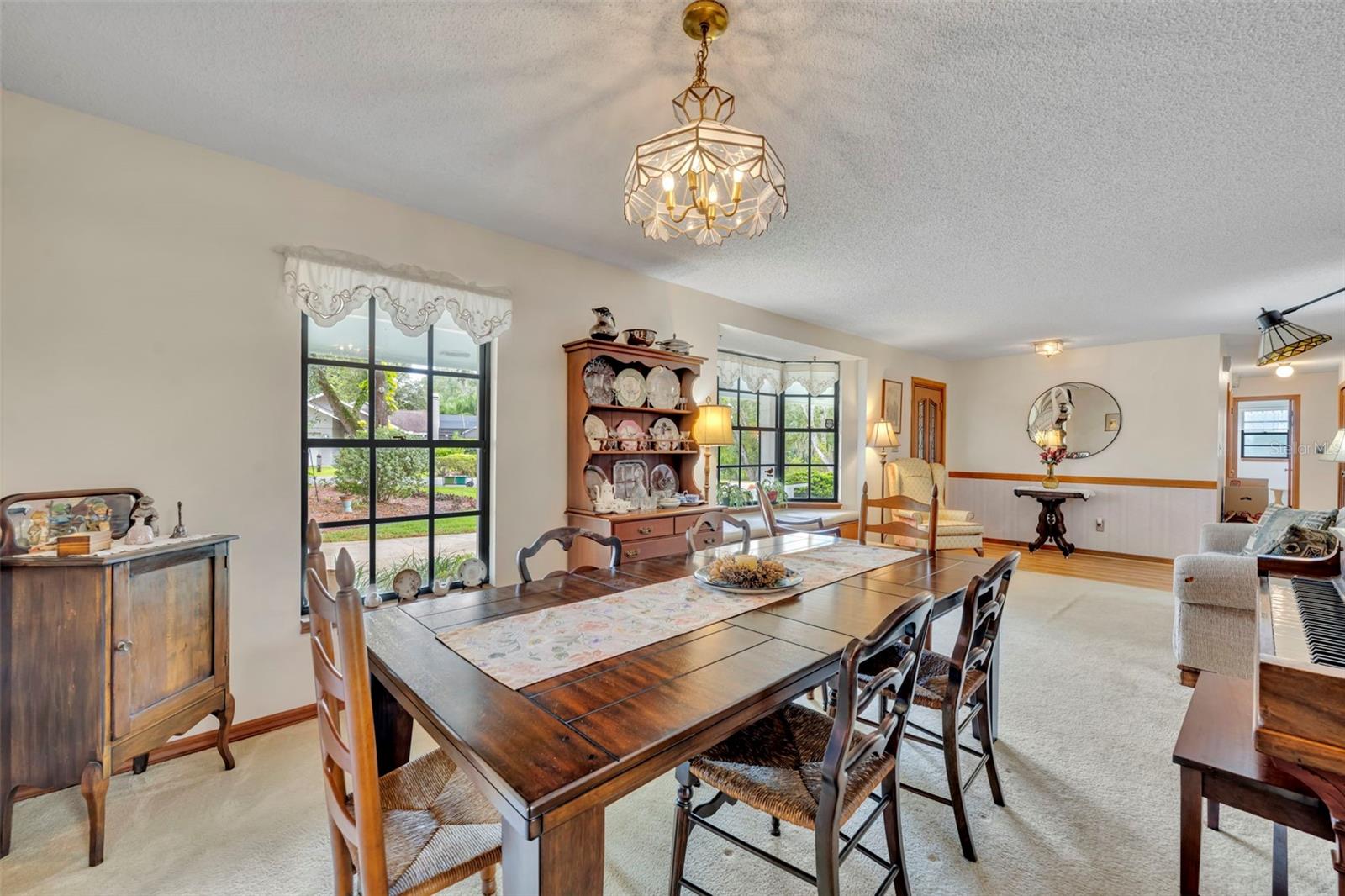 SANLANDO SPRINGS LAKE OAKS SECTION - Residential