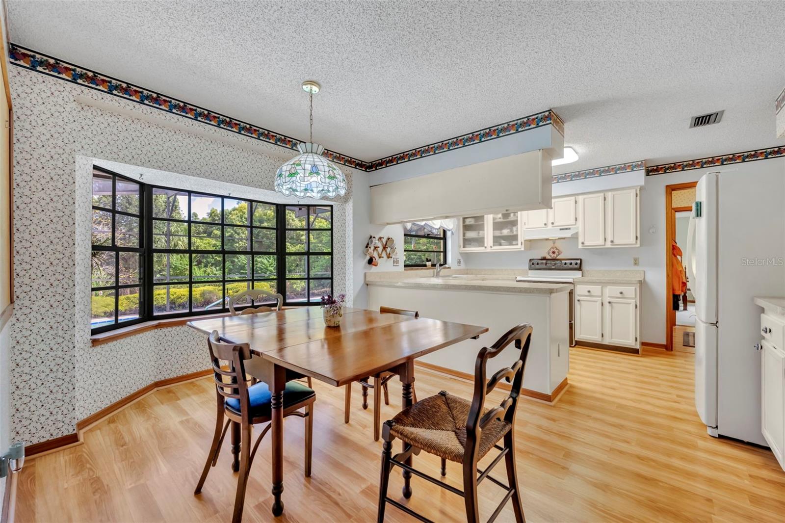 SANLANDO SPRINGS LAKE OAKS SECTION - Residential