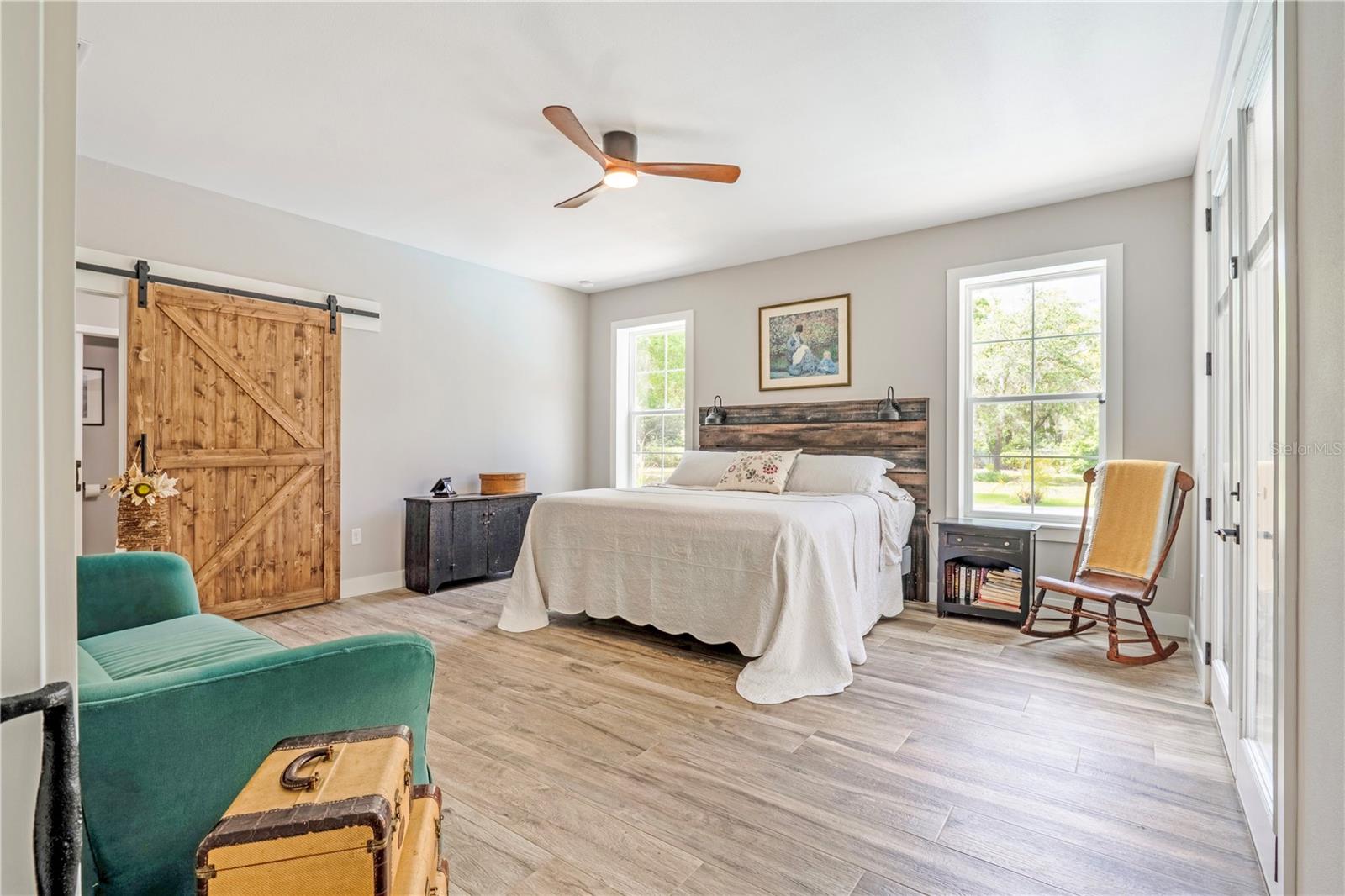 LOST HILL LAKE ESTATES UNIT 02 - Residential