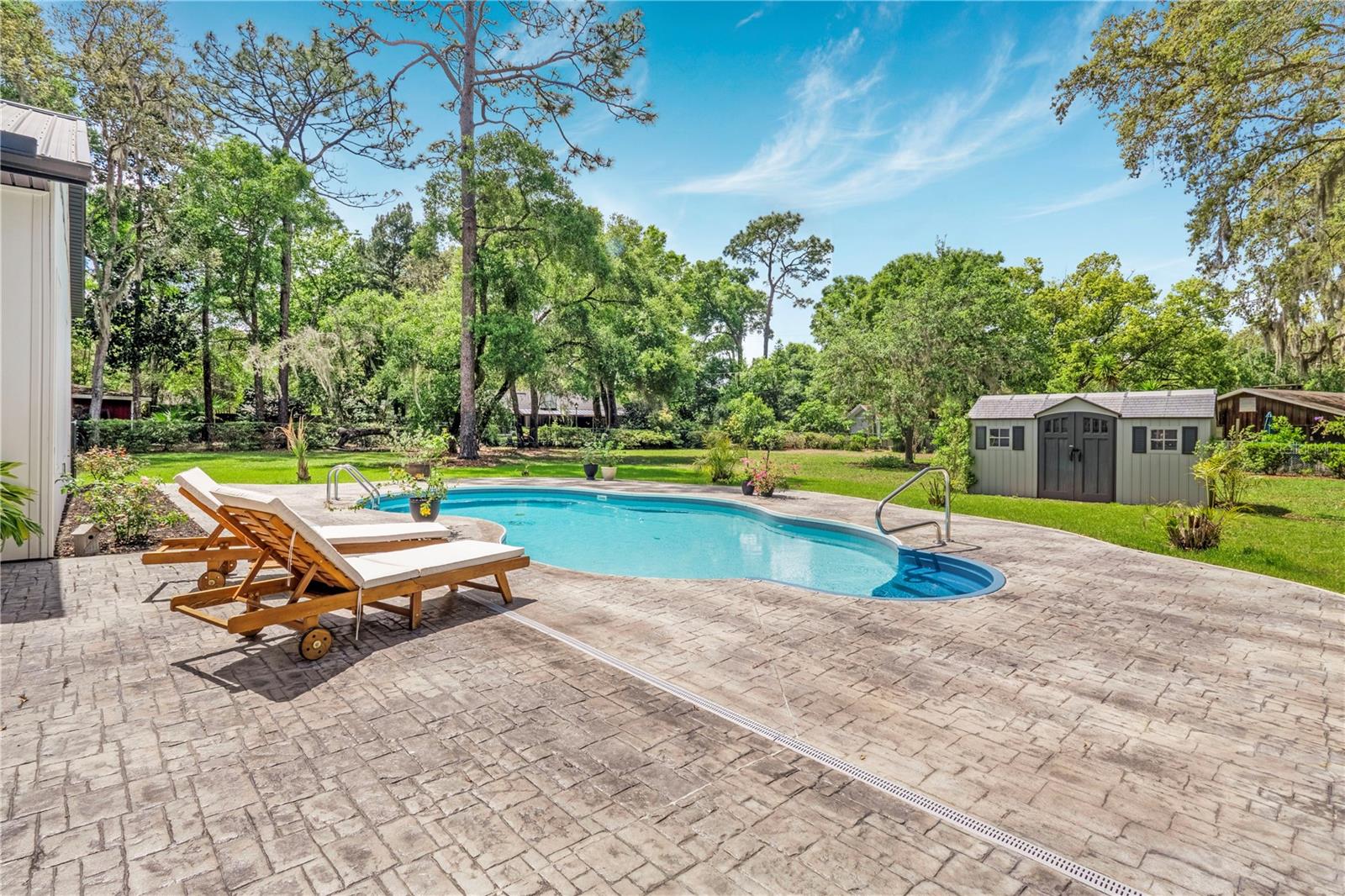 LOST HILL LAKE ESTATES UNIT 02 - Residential