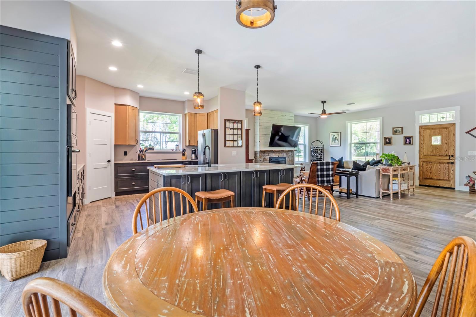 LOST HILL LAKE ESTATES UNIT 02 - Residential