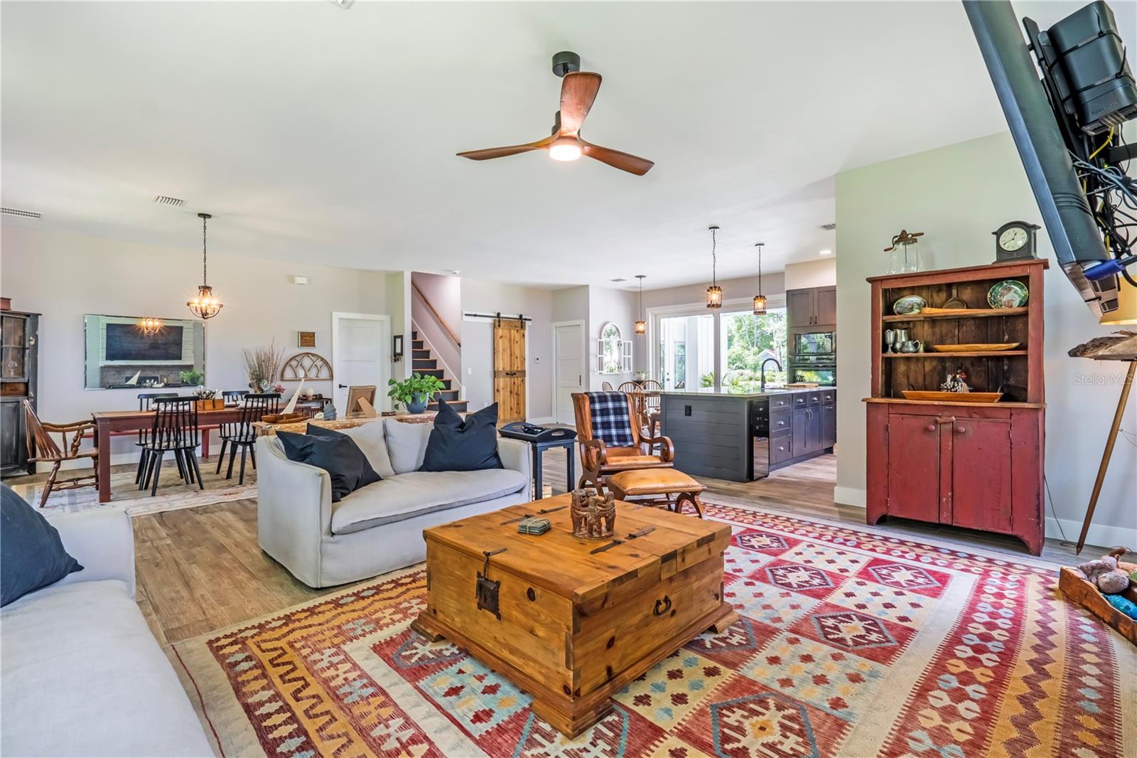 LOST HILL LAKE ESTATES UNIT 02 - Residential