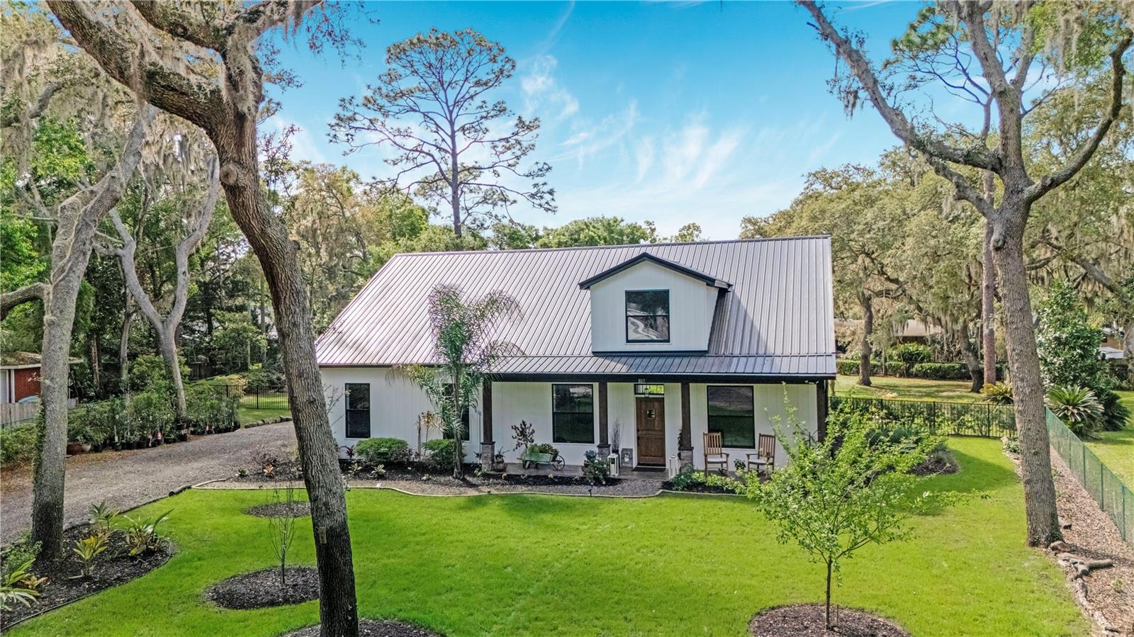 LOST HILL LAKE ESTATES UNIT 02 - Residential