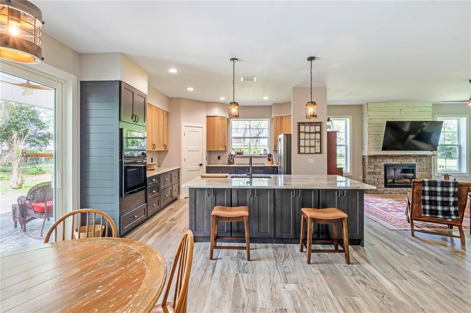 LOST HILL LAKE ESTATES UNIT 02 - Residential