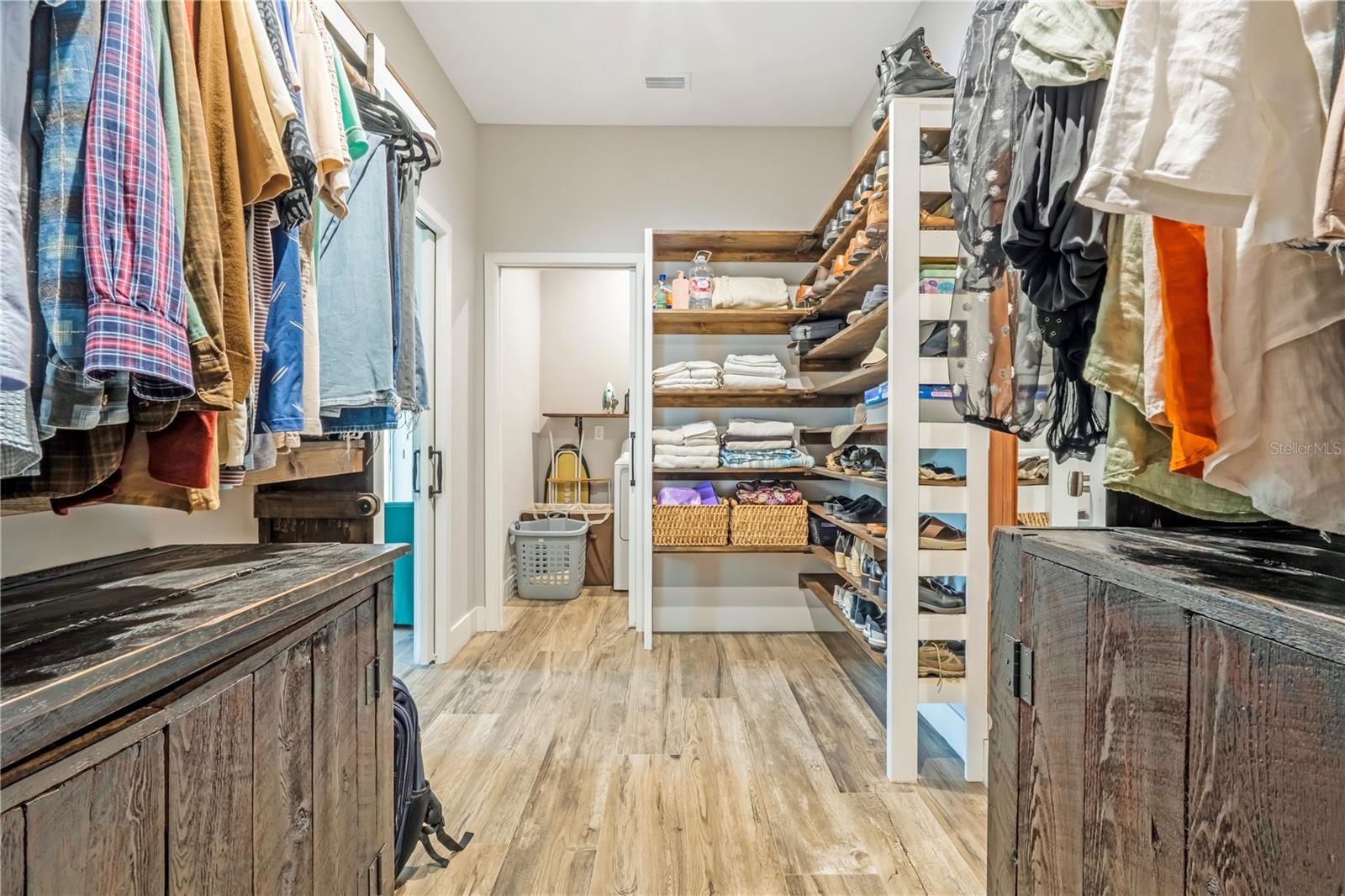 LOST HILL LAKE ESTATES UNIT 02 - Residential