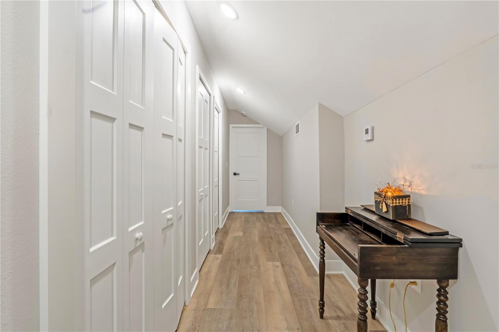 LOST HILL LAKE ESTATES UNIT 02 - Residential