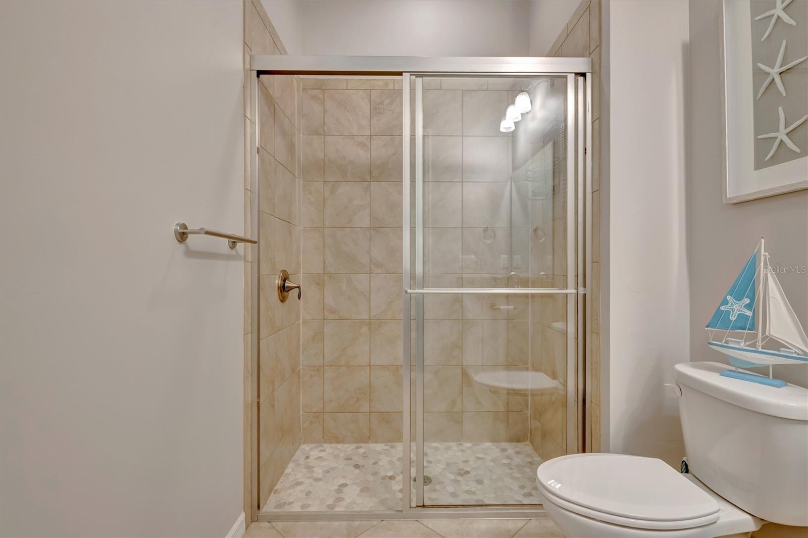 RIVER CLUB - Residential