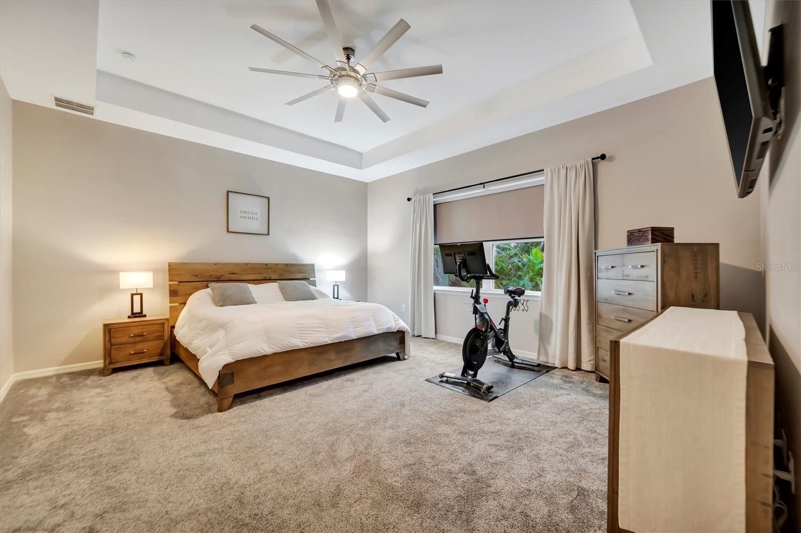 RIVER CLUB - Residential