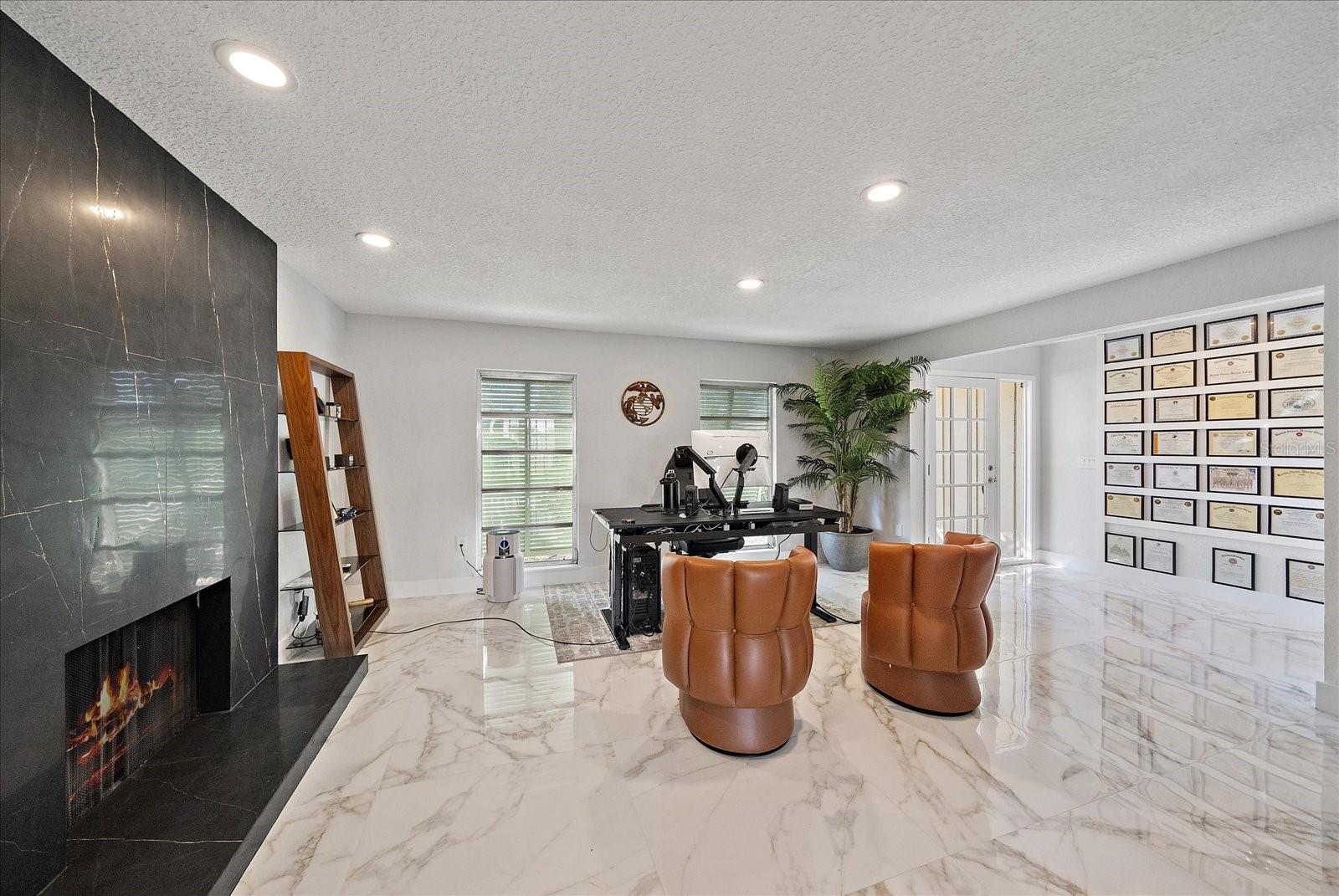 GULF GATE WOODS - Residential