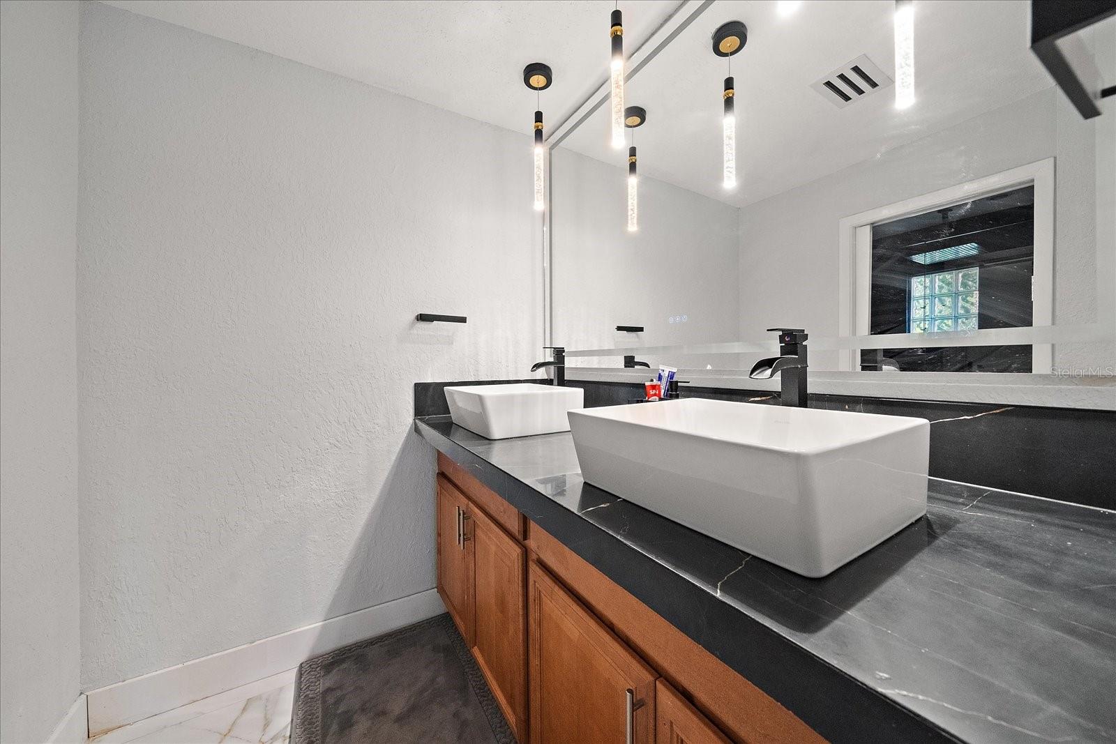 GULF GATE WOODS - Residential