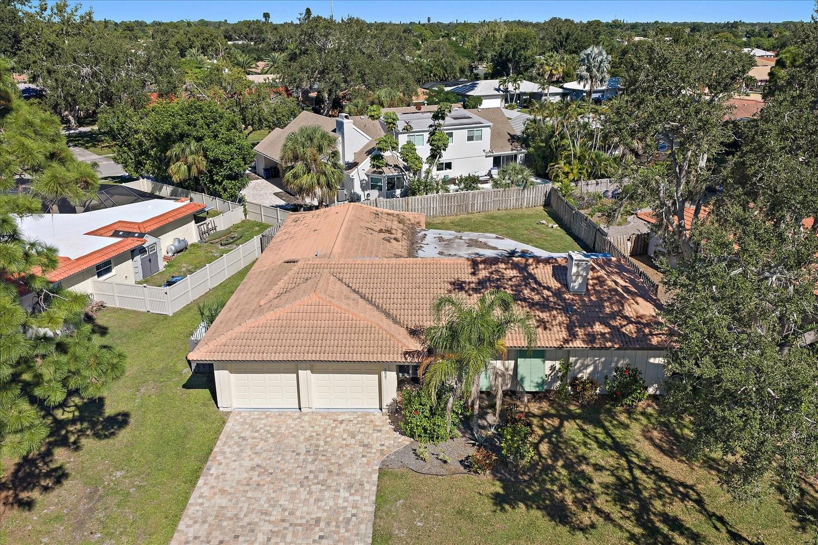 GULF GATE WOODS - Residential