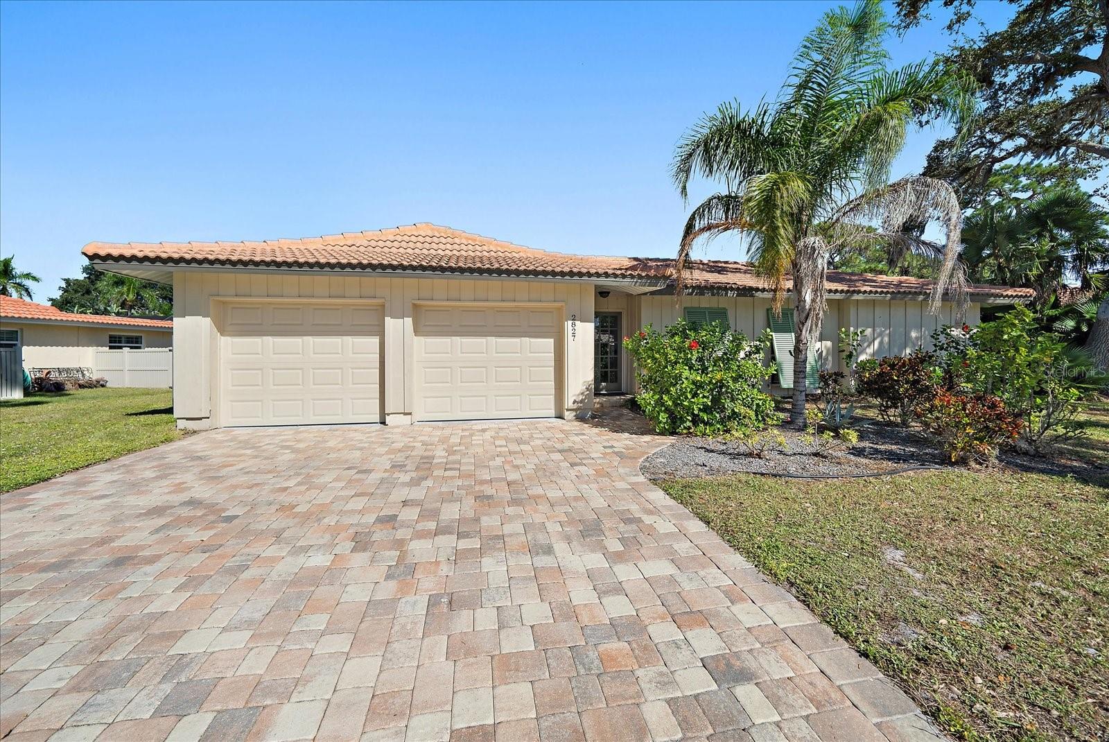 GULF GATE WOODS - Residential