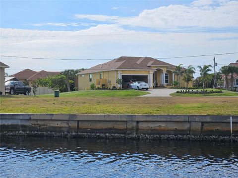 A home in PORT CHARLOTTE