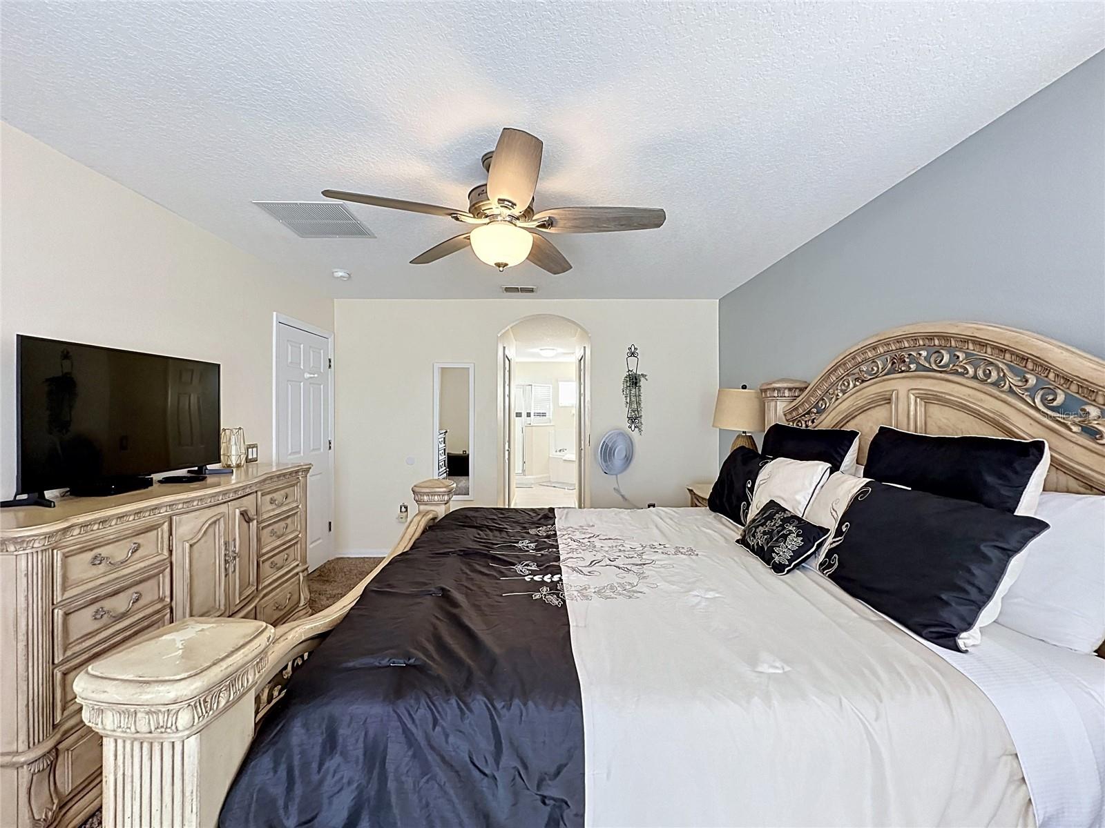 SANCTUARY/WEST HAVEN - Residential