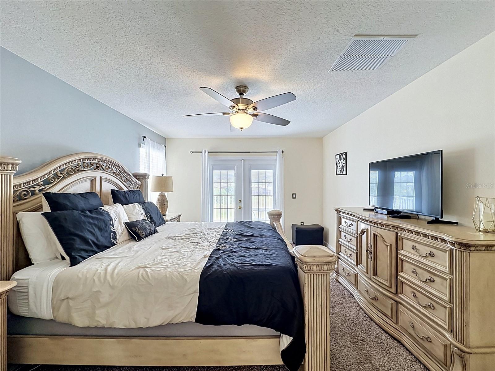 SANCTUARY/WEST HAVEN - Residential