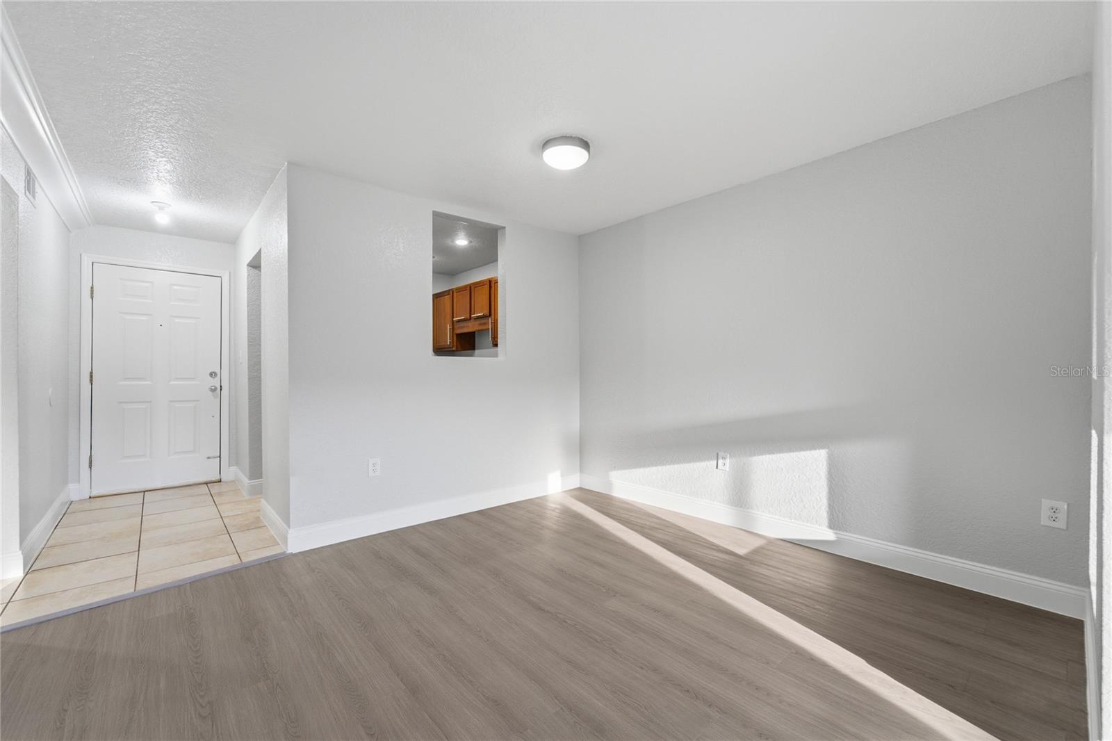METRO/MICHIGAN PARK CONDO - Residential
