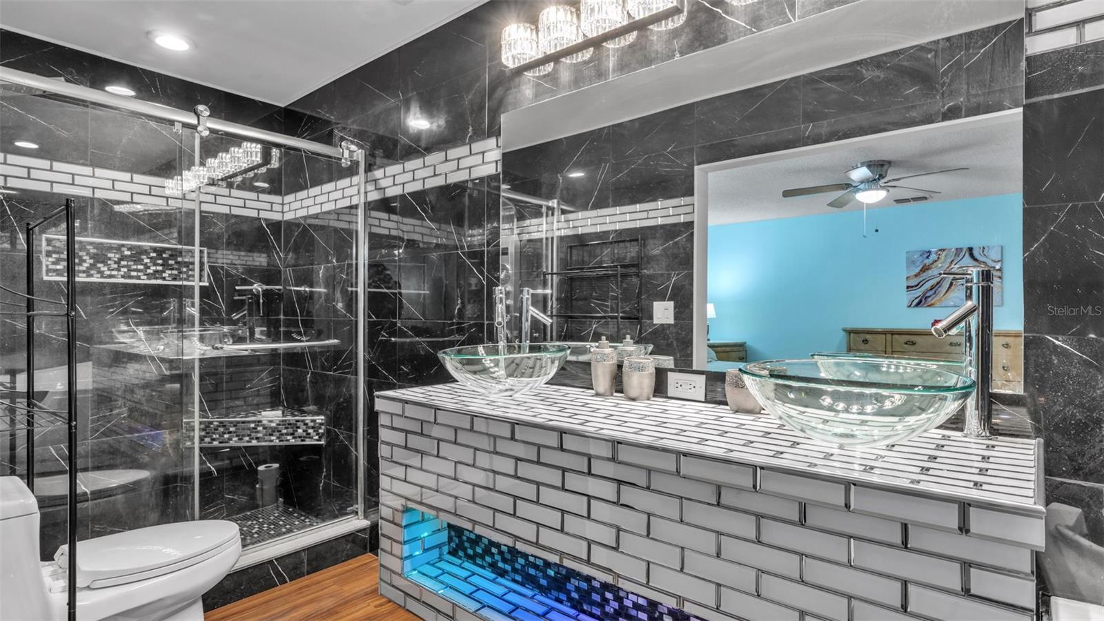 WALK IN WATER LAKE ESTATES PH 03 - Residential