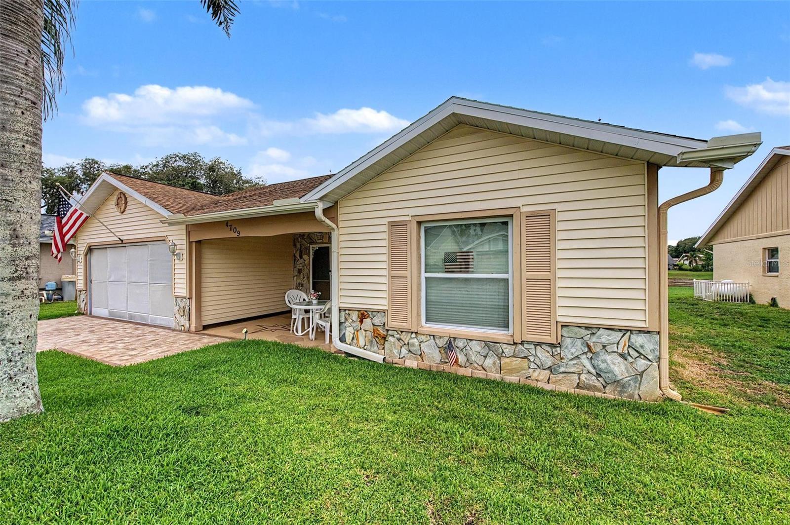 4709 PORTLAND MANOR DRIVE