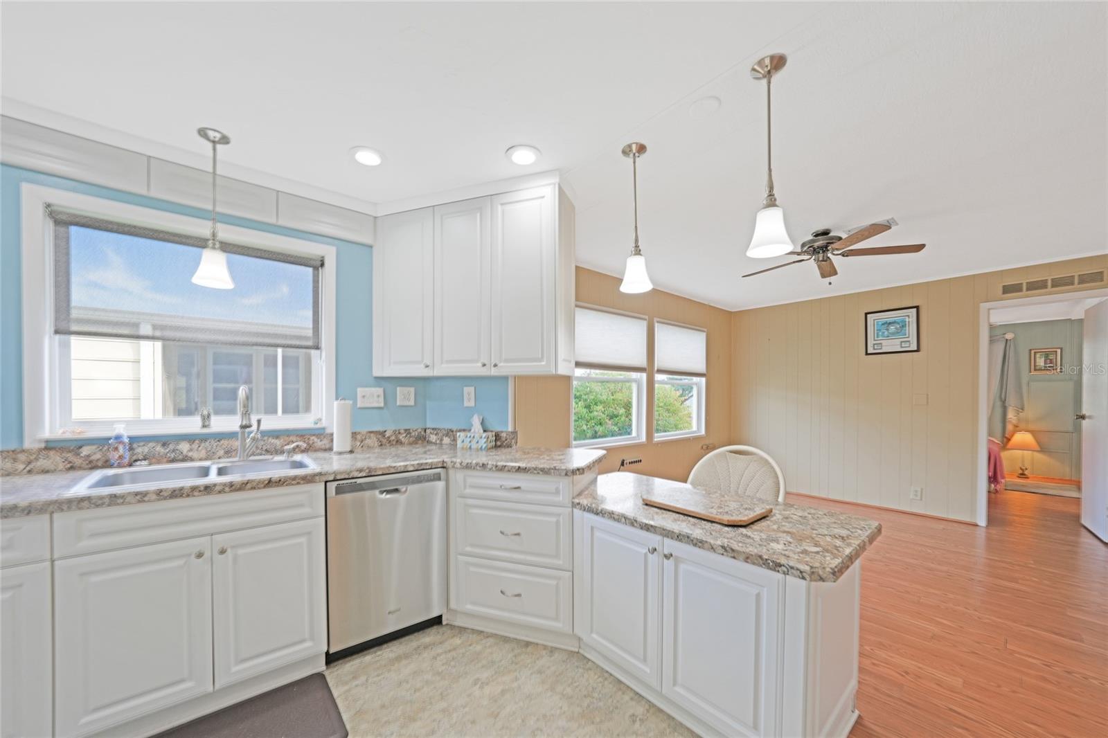 LAZY RIVER MHP - Residential