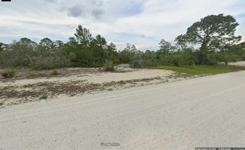 Photo of 432 Blue Moon Avenue, Lake Placid, FL 33852 (MLS # O6452030)