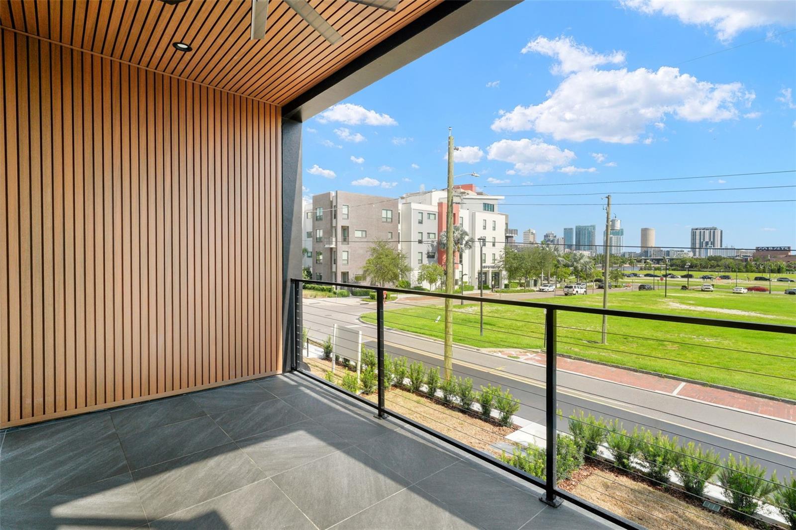 ROSS AT THE HEIGHTS TOWNHOMES - Residential