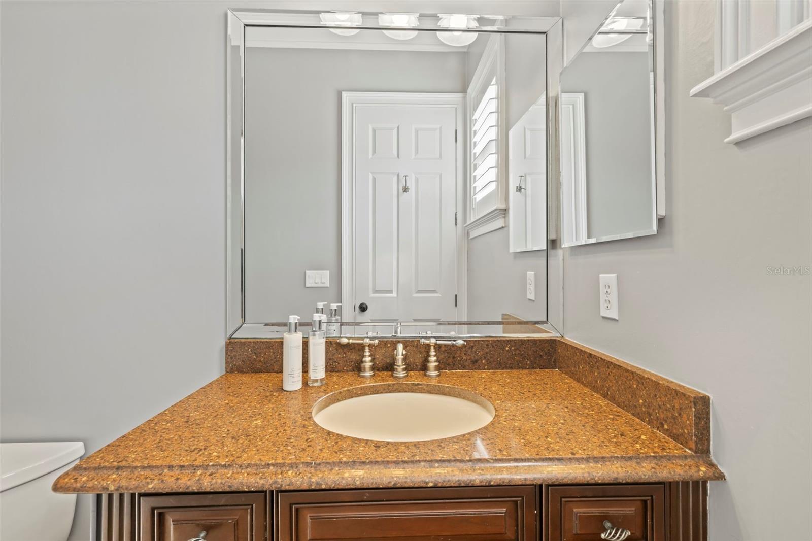 LADERA - Residential