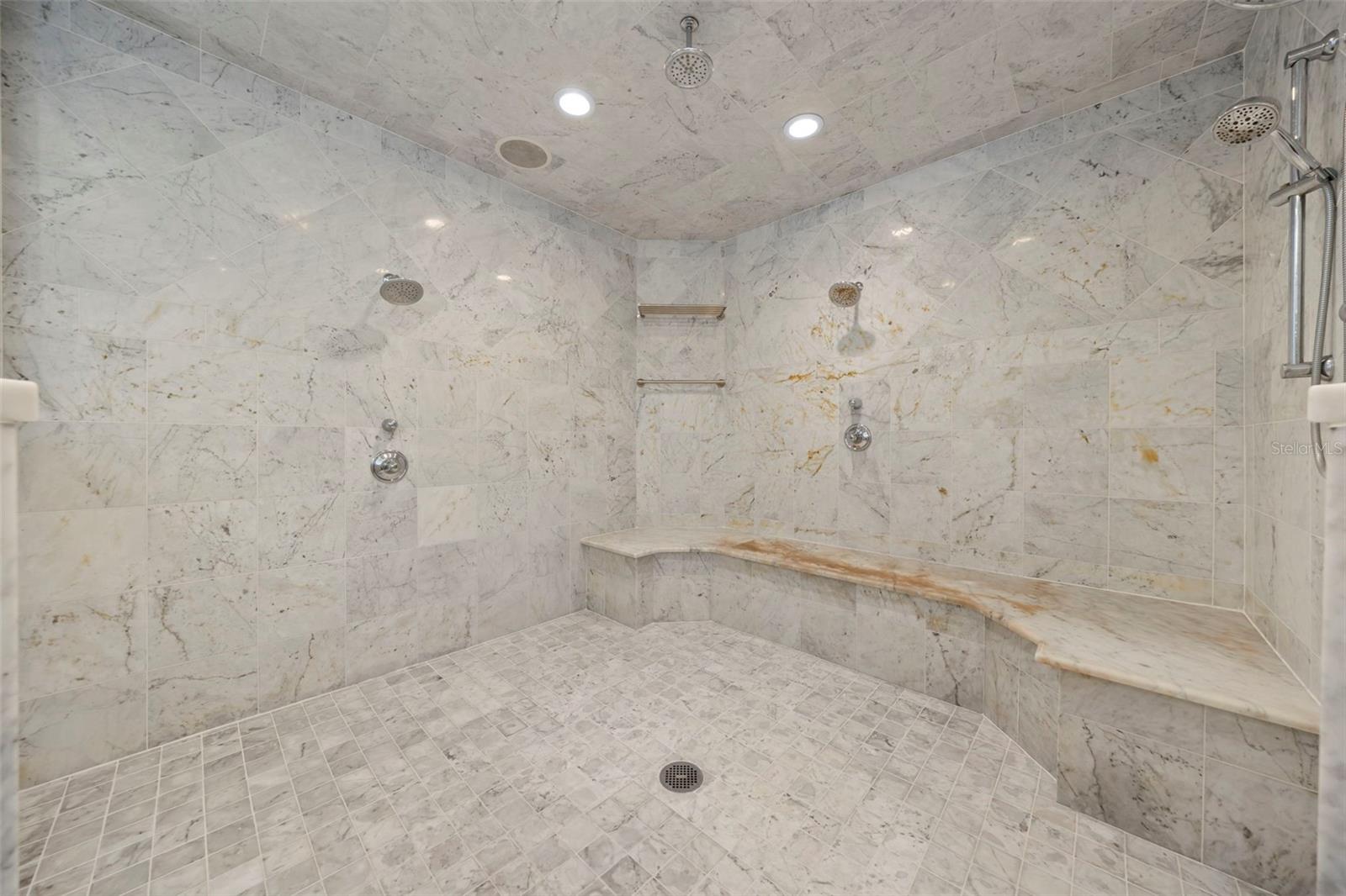 LADERA - Residential