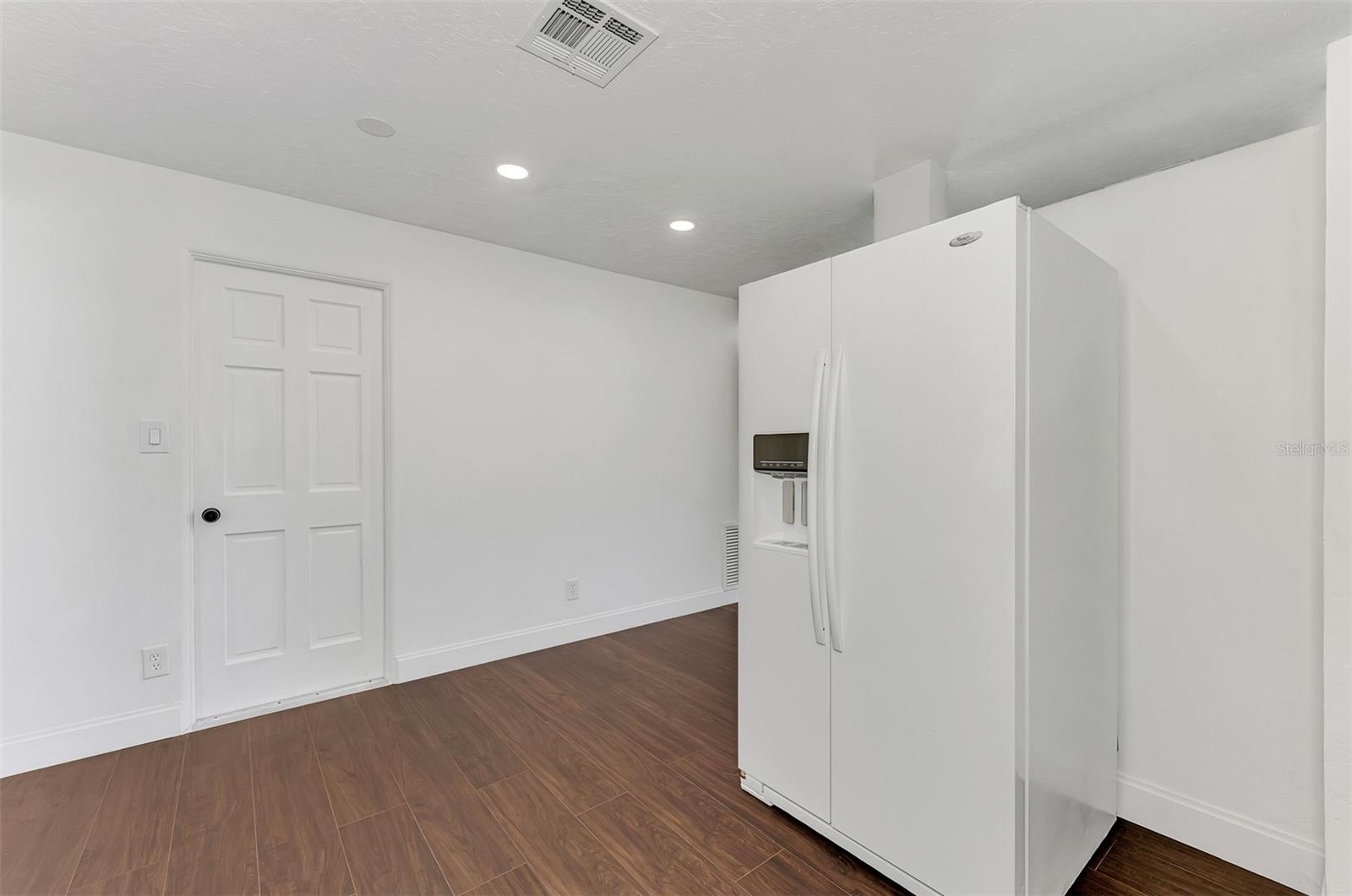 GOLF CLUB ESTATES - Residential